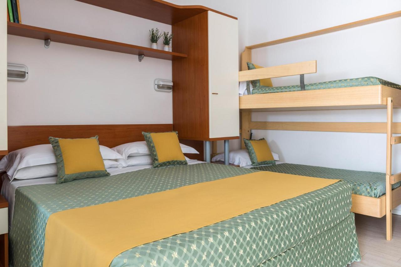Hotel Principe Cattolica Exterior photo