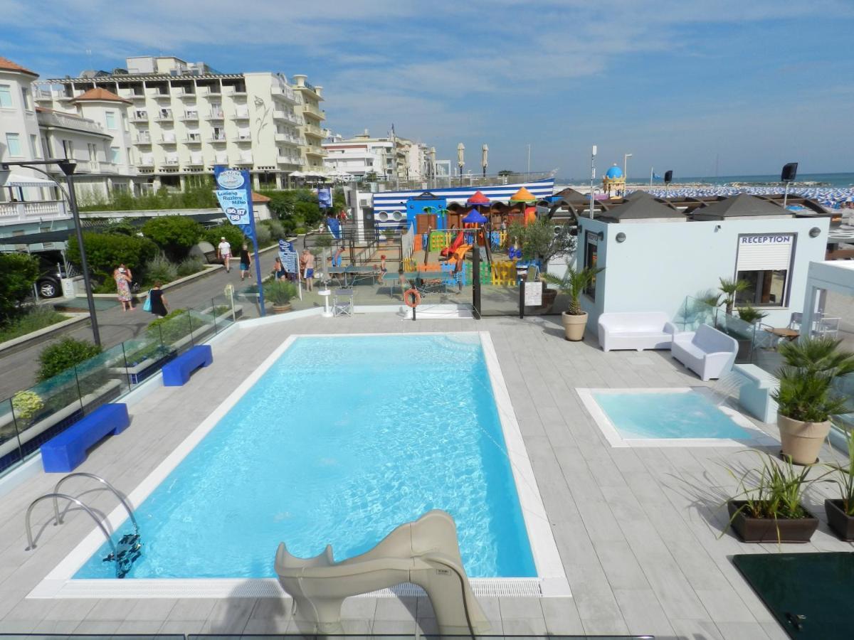 Hotel Principe Cattolica Exterior photo